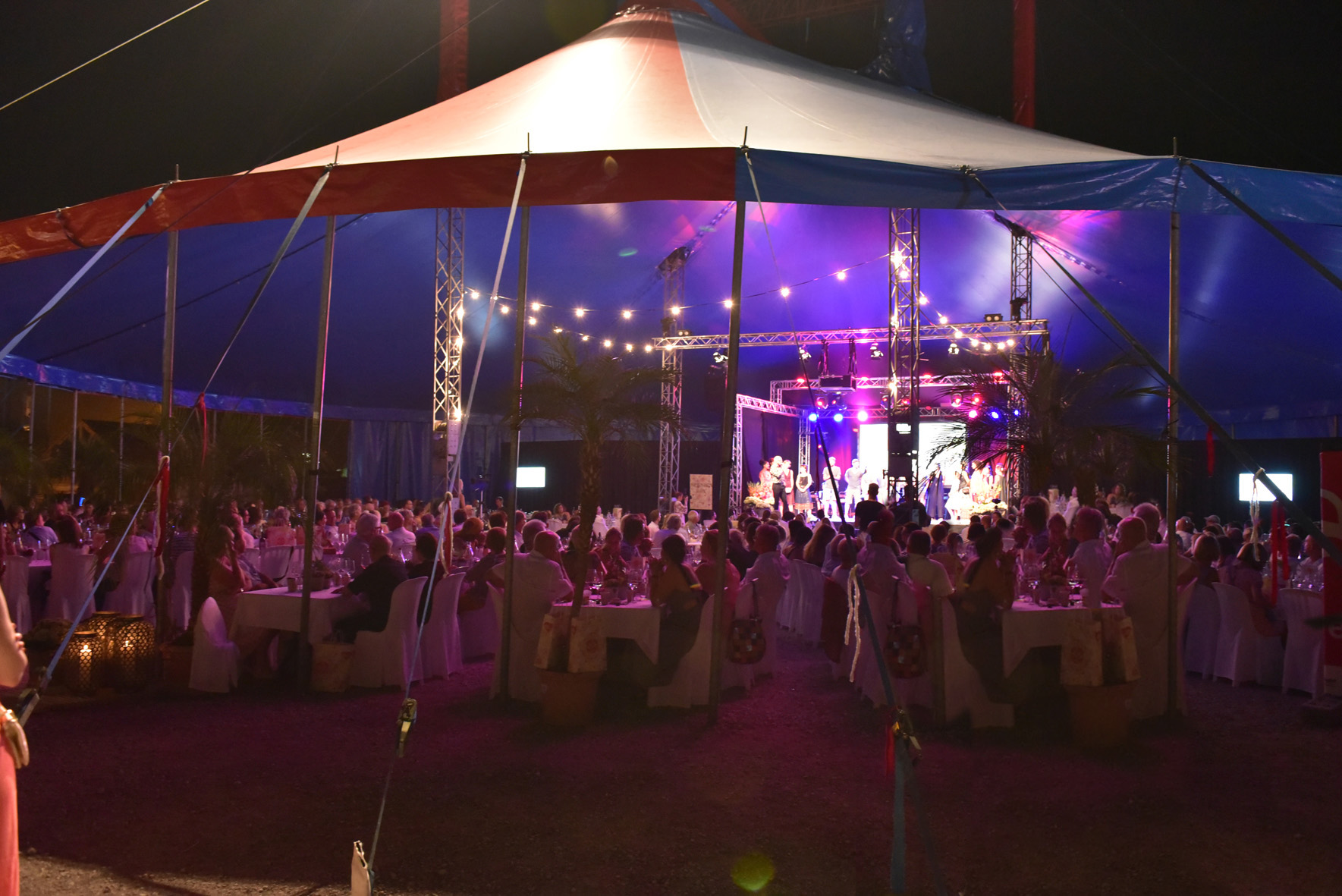 bijou lakelive zirkuszelt